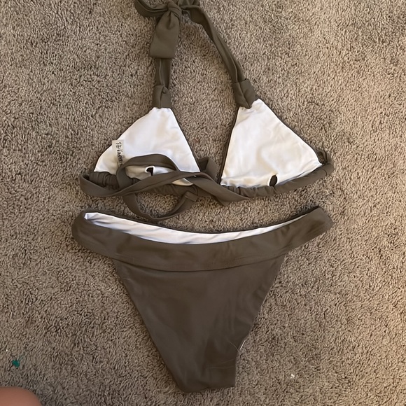 SOLD Zaful bikini set - Picture 2 of 2